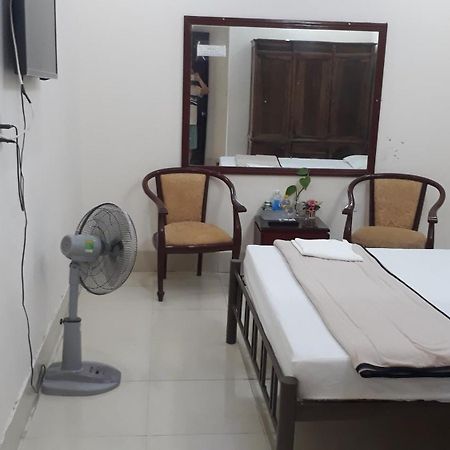 Bong Mai Motel Lang Duong Bilik gambar